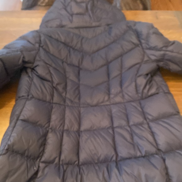 Michael Michael Kors packable down fill coat - Picture 6 of 6